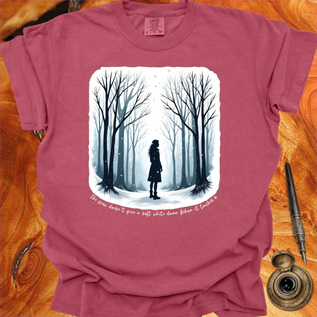 The Snow doesn't give a soft white damn - Writing T-shirt
