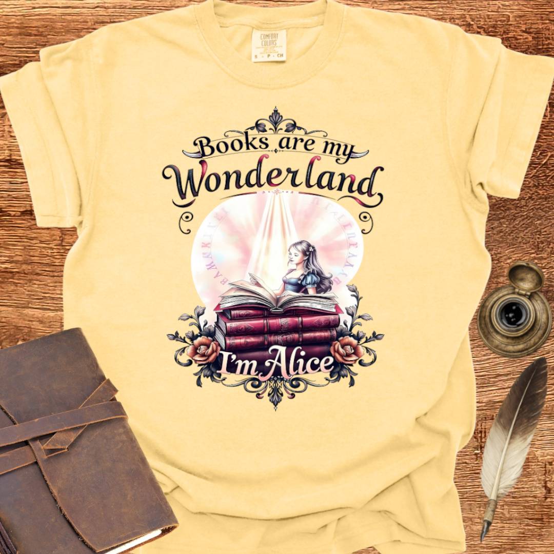 Books are my Wonderland - Writing T-shirt